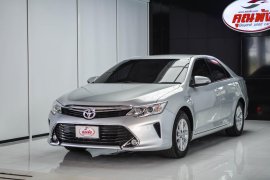 ขายรถ Toyota Camry 2.0 G ปี 2017